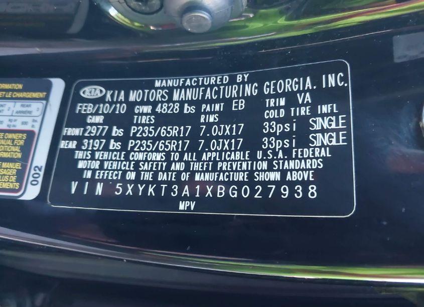 Photo 9 of 2011 Kia Sorento LX (VIN 5XYKT3A1XBG027938)