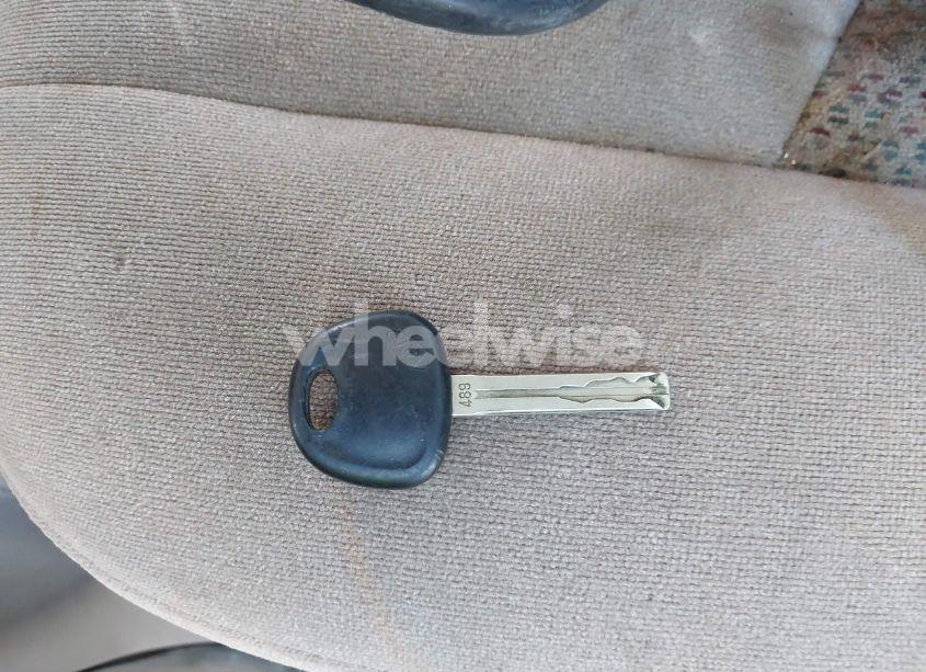 Photo 11 of 2011 Kia Sorento LX (VIN 5XYKT3A1XBG051303)