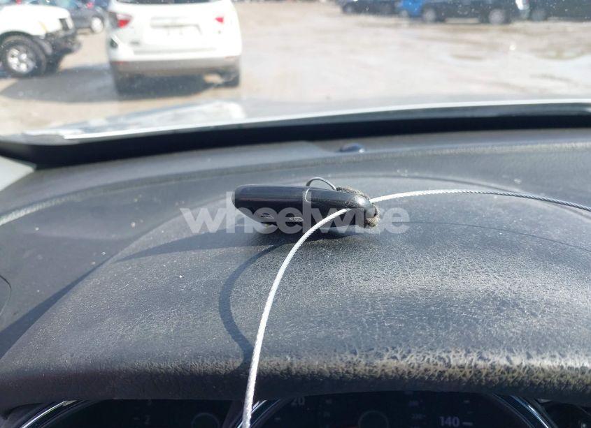 Photo 11 of 2011 Kia Sorento LX (VIN 5XYKT3A1XBG108244)