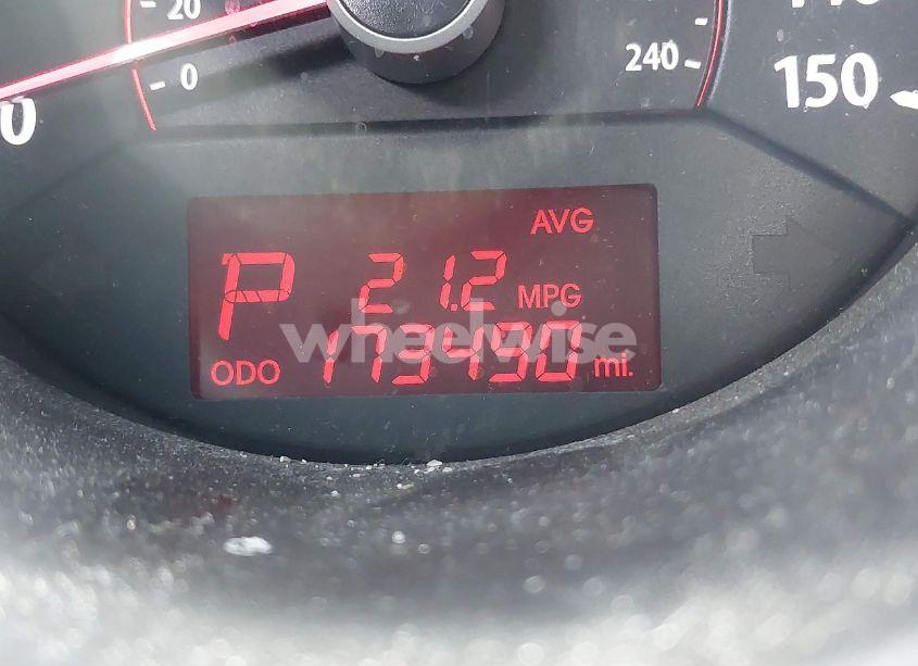 Photo 7 of 2011 Kia Sorento LX (VIN 5XYKT3A1XBG108244)