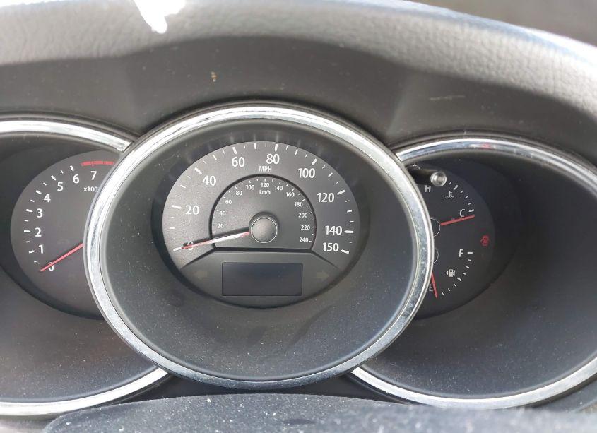 Photo 15 of 2011 Kia Sorento LX (VIN 5XYKT3A1XBG140286)