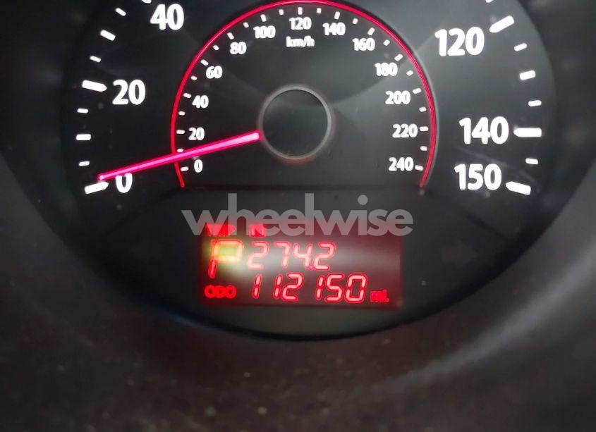 Photo 7 of 2011 Kia Sorento LX (VIN 5XYKT3A1XBG147240)