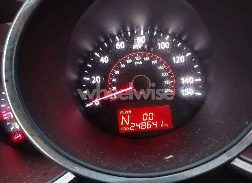 Photo 7 of 2011 Kia Sorento LX (VIN 5XYKT3A1XBG148288)