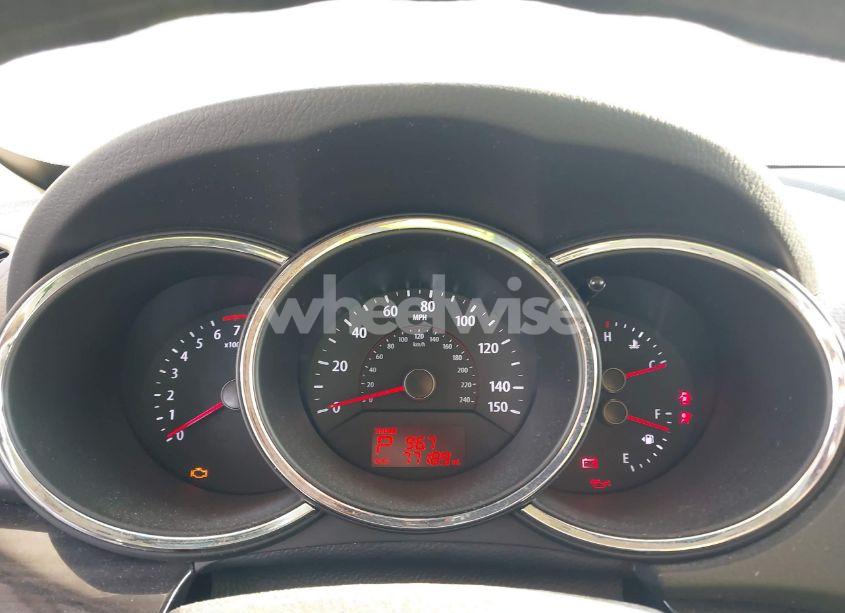 Photo 7 of 2013 Kia Sorento LX (VIN 5XYKT3A1XDG322718)