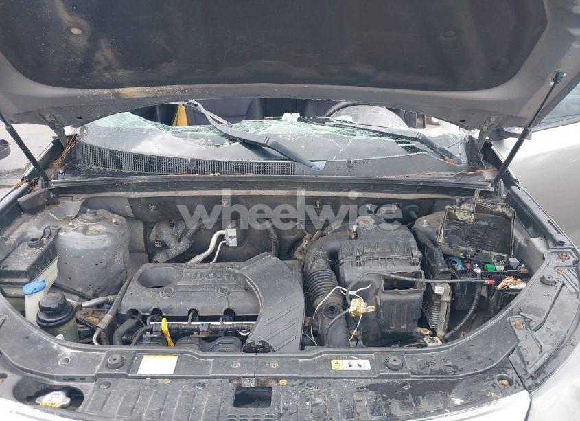 Photo 10 of 2013 Kia Sorento LX (VIN 5XYKT3A1XDG381218)