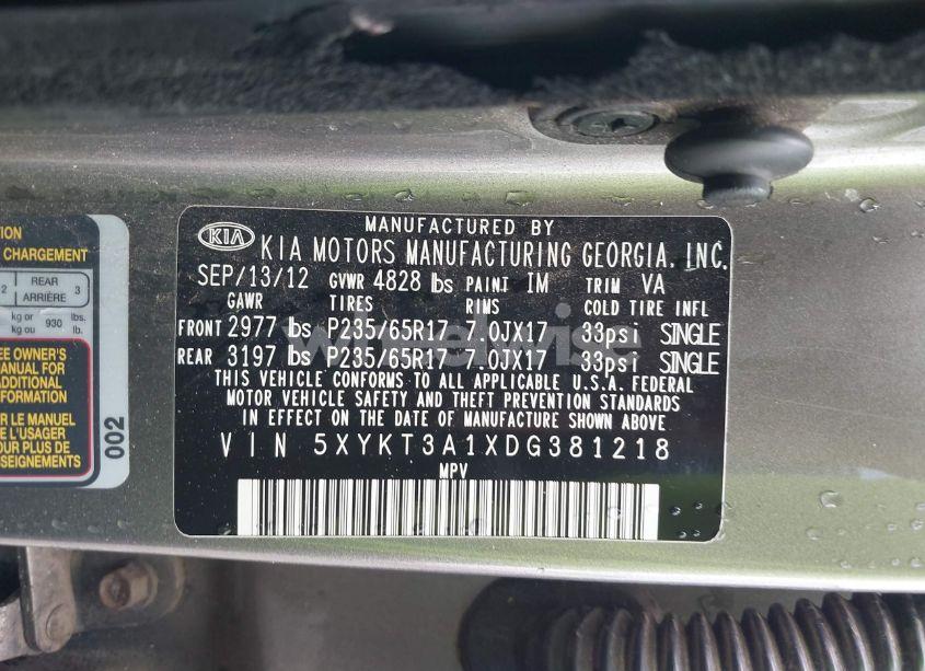 Photo 9 of 2013 Kia Sorento LX (VIN 5XYKT3A1XDG381218)