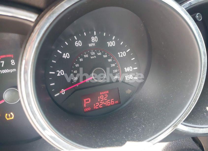 Photo 7 of 2013 Kia Sorento LX (VIN 5XYKT3A1XDG418137)