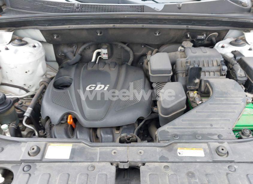 Photo 10 of 2012 Kia Sorento LX (VIN 5XYKT3A60CG211718)