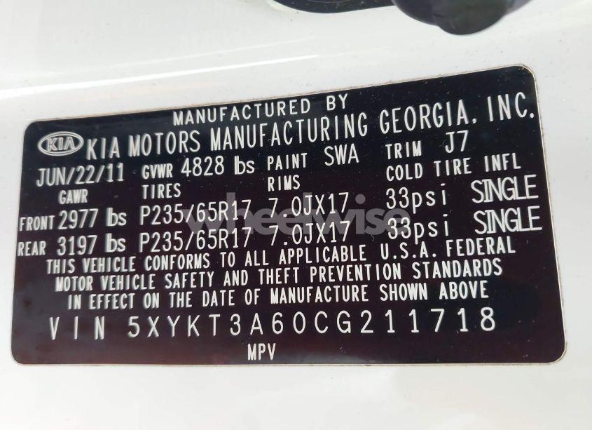 Photo 9 of 2012 Kia Sorento LX (VIN 5XYKT3A60CG211718)