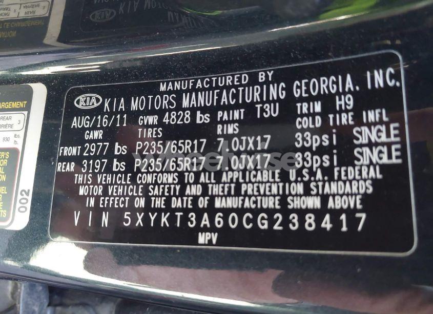 Photo 9 of 2012 Kia Sorento LX (VIN 5XYKT3A60CG238417)