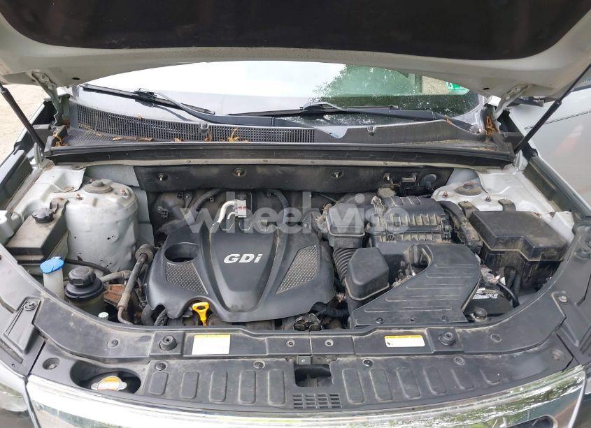 Photo 10 of 2013 Kia Sorento LX (VIN 5XYKT3A60DG338695)