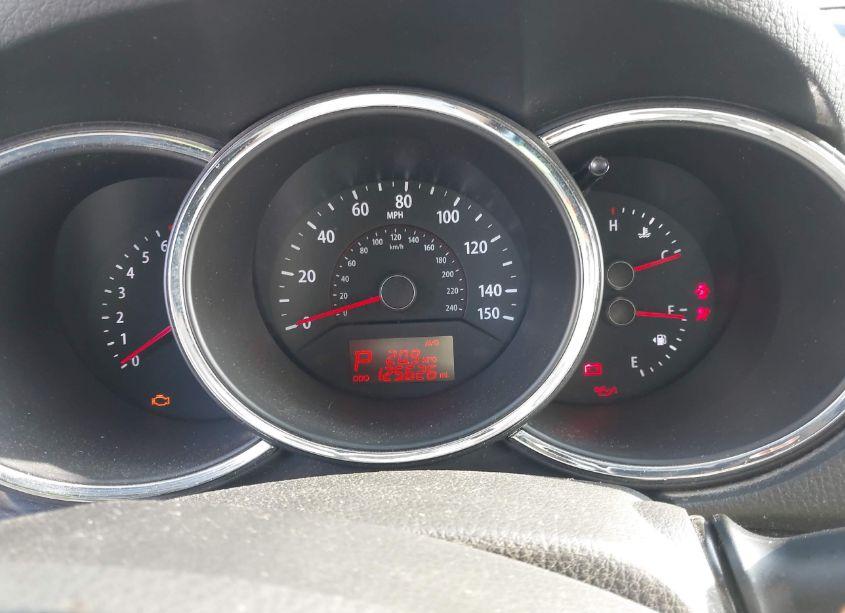 Photo 7 of 2013 Kia Sorento LX (VIN 5XYKT3A60DG363371)