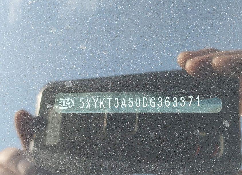 Photo 9 of 2013 Kia Sorento LX (VIN 5XYKT3A60DG363371)