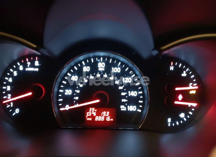 Photo 7 of 2014 Kia Sorento LX (VIN 5XYKT3A60EG449927)