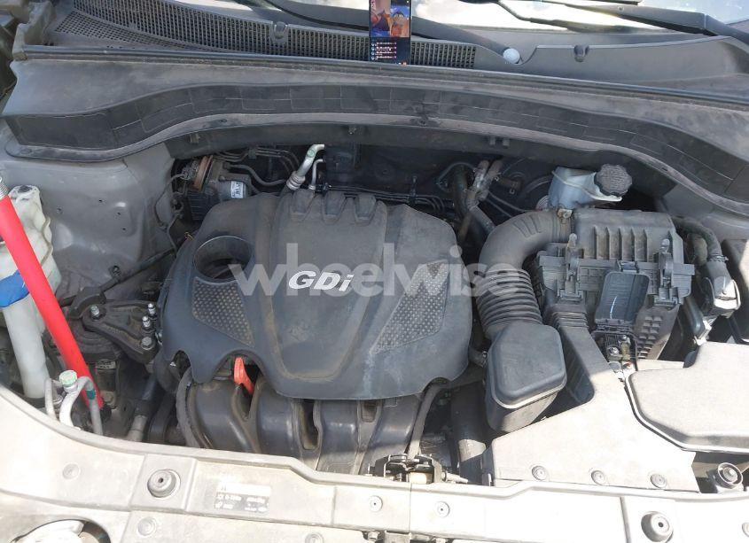 Photo 10 of 2014 Kia Sorento LX (VIN 5XYKT3A60EG478120)