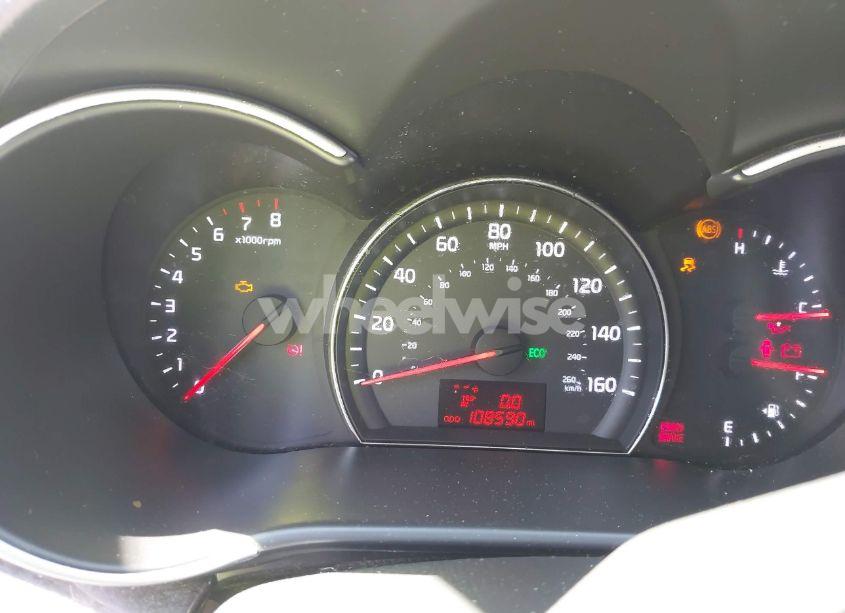 Photo 7 of 2014 Kia Sorento LX (VIN 5XYKT3A60EG478120)