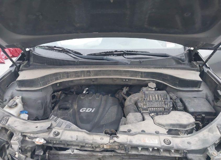 Photo 10 of 2014 Kia Sorento LX (VIN 5XYKT3A60EG524612)