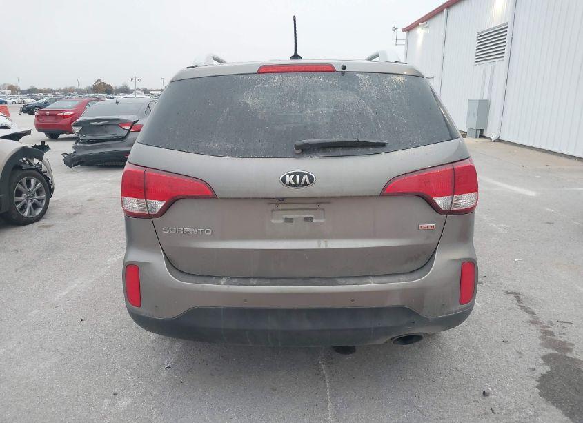 Photo 16 of 2014 Kia Sorento LX (VIN 5XYKT3A60EG524612)