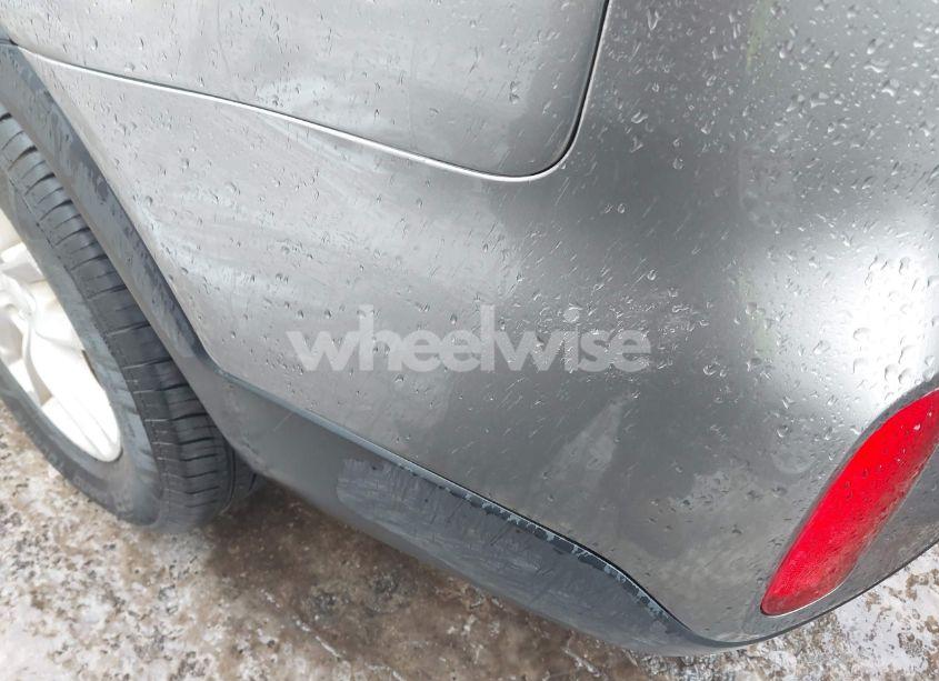 Photo 17 of 2015 Kia Sorento LX (VIN 5XYKT3A60FG579188)