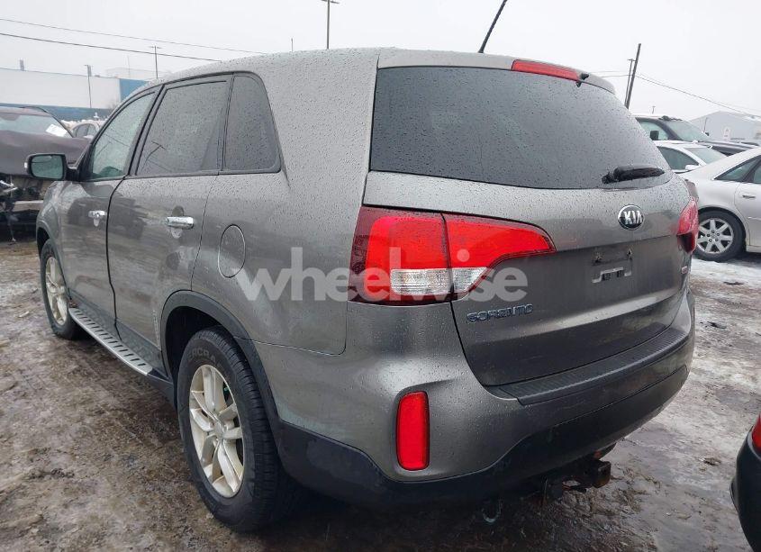 Photo 3 of 2015 Kia Sorento LX (VIN 5XYKT3A60FG579188)
