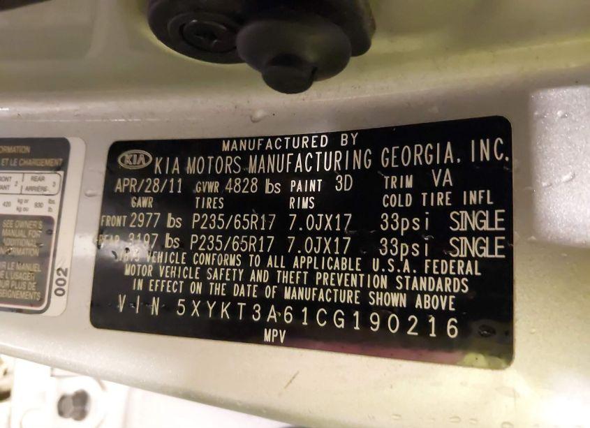 Photo 9 of 2012 Kia Sorento LX (VIN 5XYKT3A61CG190216)