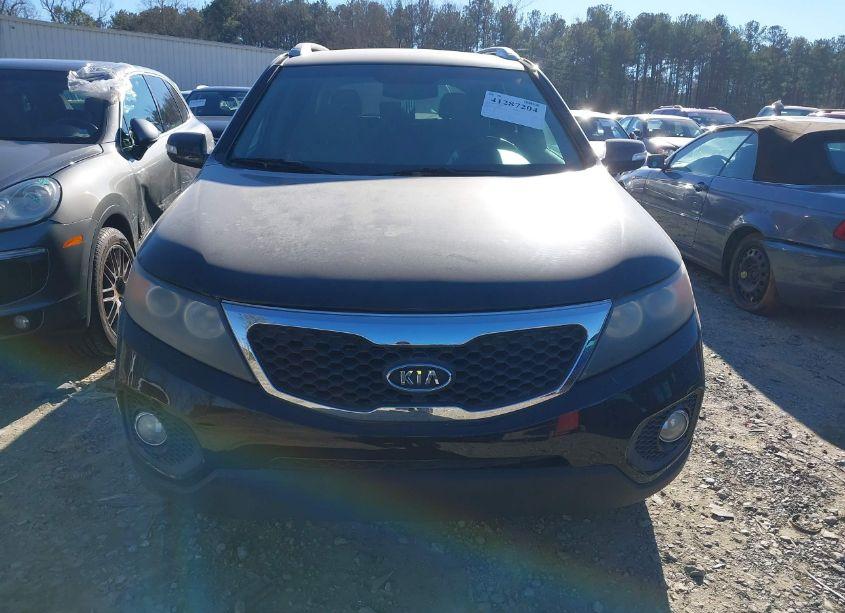 Photo 12 of 2012 Kia Sorento LX (VIN 5XYKT3A61CG196257)