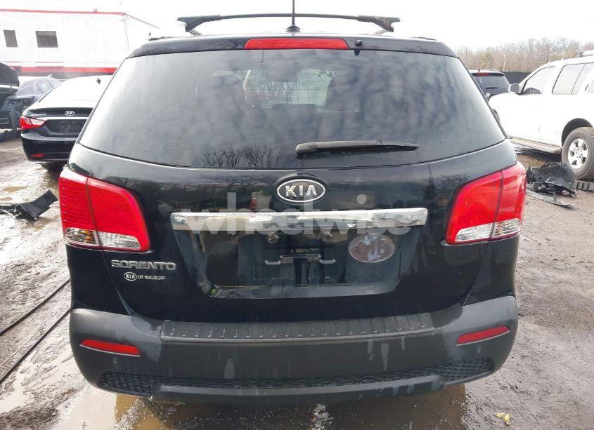 Photo 16 of 2012 Kia Sorento LX (VIN 5XYKT3A61CG211985)
