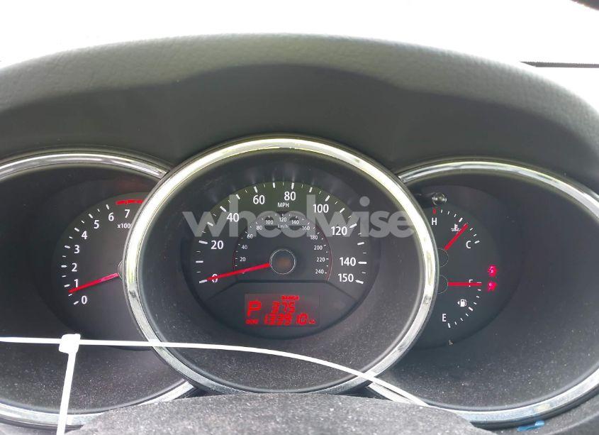 Photo 7 of 2012 Kia Sorento LX (VIN 5XYKT3A61CG211985)