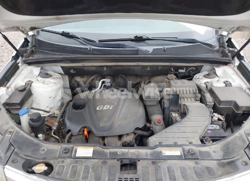 Photo 10 of 2012 Kia Sorento LX (VIN 5XYKT3A61CG212361)