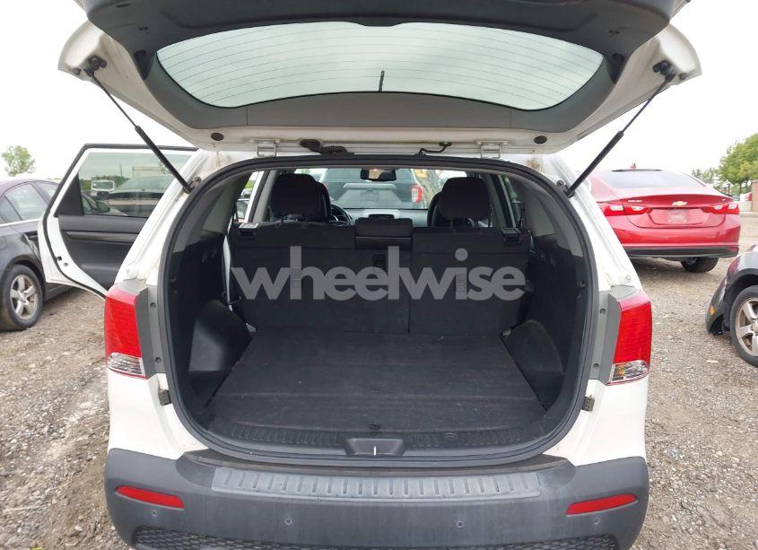 Photo 15 of 2012 Kia Sorento LX (VIN 5XYKT3A61CG212361)