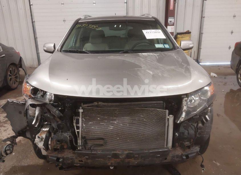 Photo 12 of 2012 Kia Sorento LX (VIN 5XYKT3A61CG283382)
