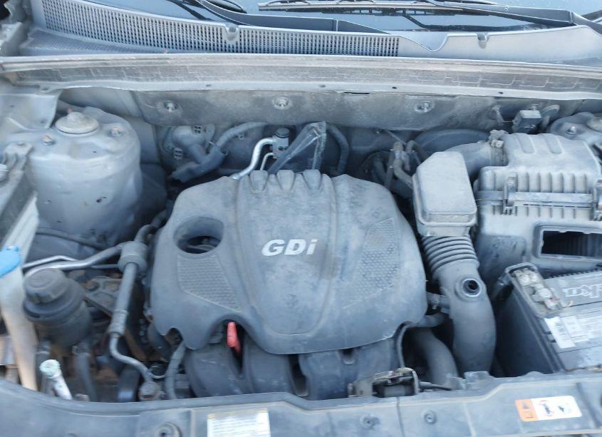 Photo 10 of 2013 Kia Sorento LX (VIN 5XYKT3A61DG348359)