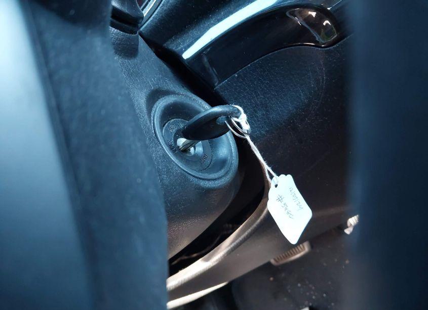 Photo 11 of 2013 Kia Sorento LX (VIN 5XYKT3A61DG348359)