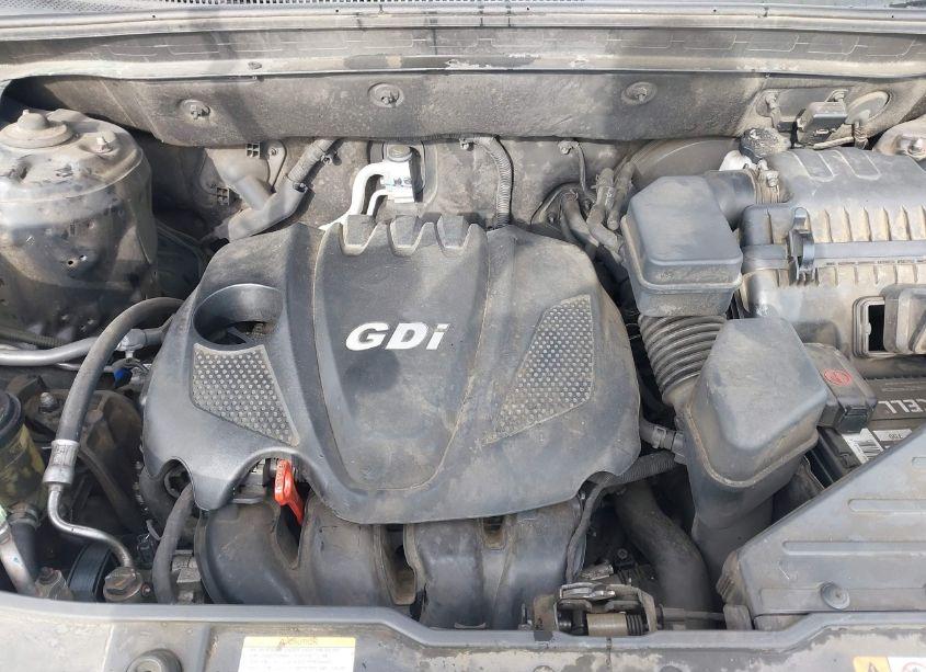 Photo 10 of 2013 Kia Sorento LX (VIN 5XYKT3A61DG401173)