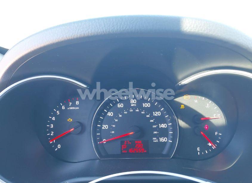 Photo 7 of 2014 Kia Sorento LX (VIN 5XYKT3A61EG473542)