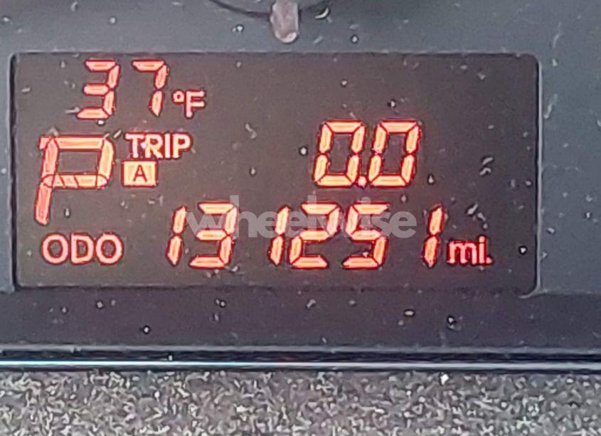 Photo 15 of 2014 Kia Sorento LX (VIN 5XYKT3A61EG513621)