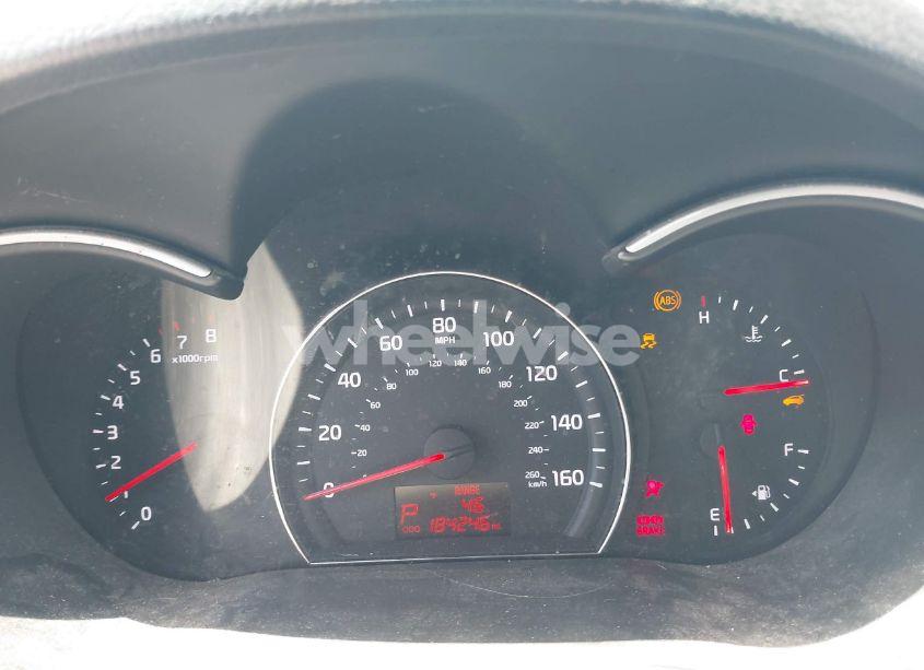 Photo 7 of 2014 Kia Sorento LX (VIN 5XYKT3A61EG535893)