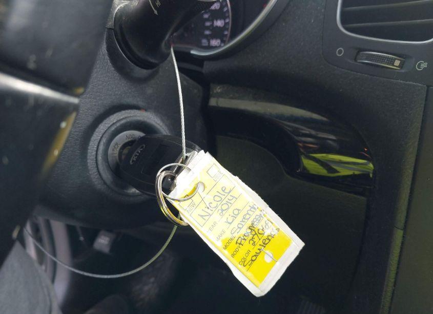 Photo 11 of 2014 Kia Sorento LX (VIN 5XYKT3A61EG538518)