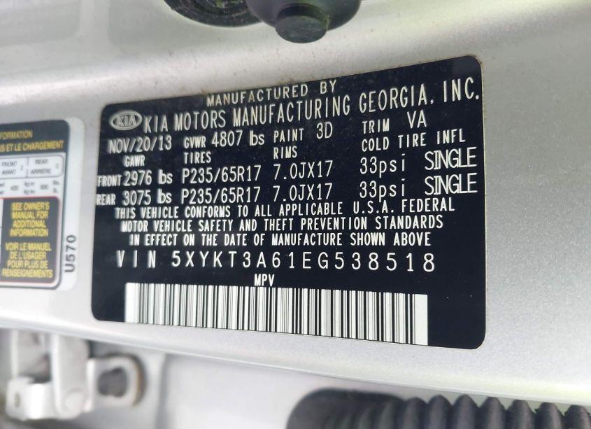 Photo 9 of 2014 Kia Sorento LX (VIN 5XYKT3A61EG538518)