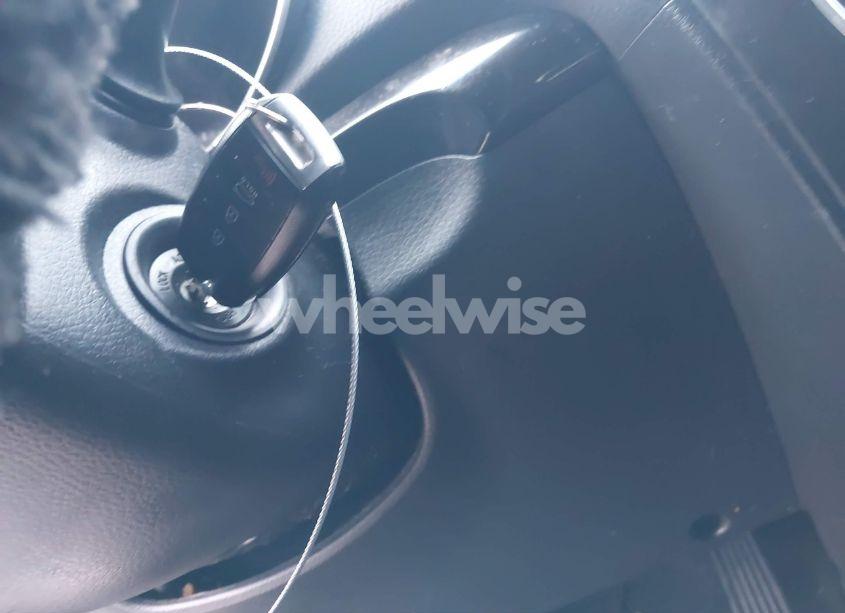 Photo 11 of 2015 Kia Sorento LX (VIN 5XYKT3A61FG553909)