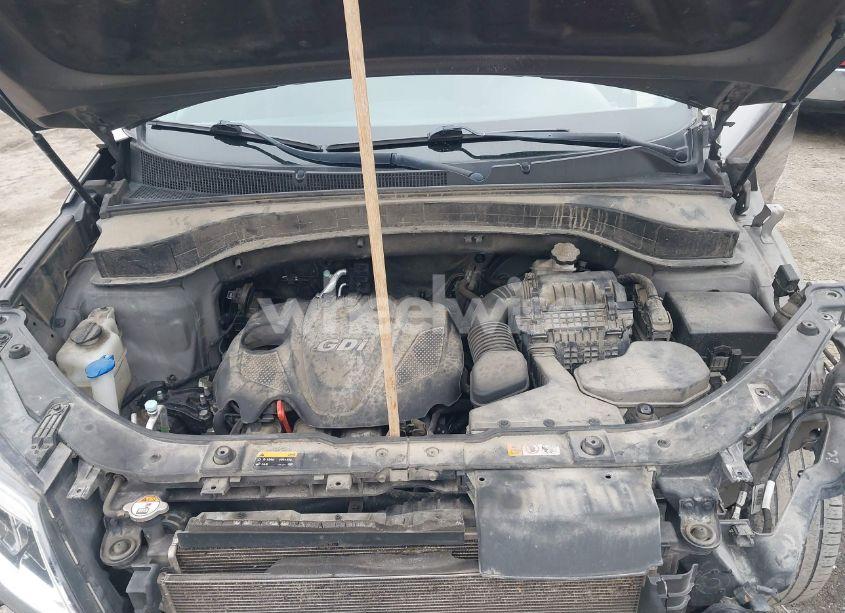 Photo 10 of 2015 Kia Sorento LX (VIN 5XYKT3A61FG557586)