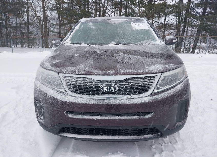 Photo 12 of 2015 Kia Sorento LX (VIN 5XYKT3A61FG572783)