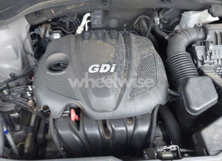 Photo 10 of 2015 Kia Sorento LX (VIN 5XYKT3A61FG627247)