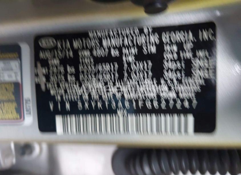 Photo 9 of 2015 Kia Sorento LX (VIN 5XYKT3A61FG627247)