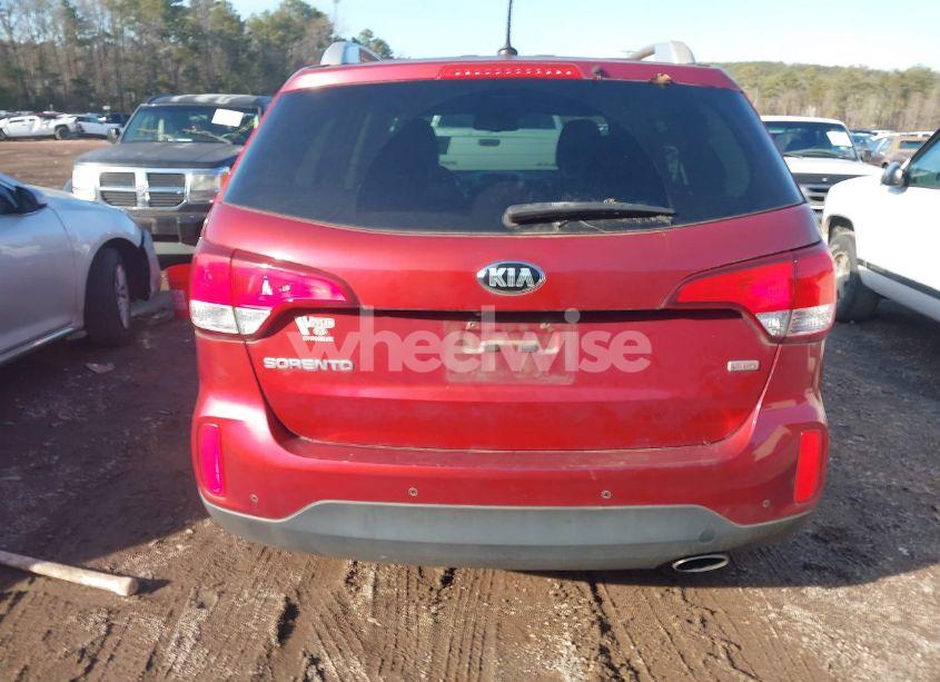 Photo 16 of 2015 Kia Sorento LX (VIN 5XYKT3A61FG630455)