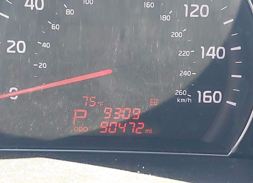 Photo 15 of 2015 Kia Sorento LX (VIN 5XYKT3A61FG645389)