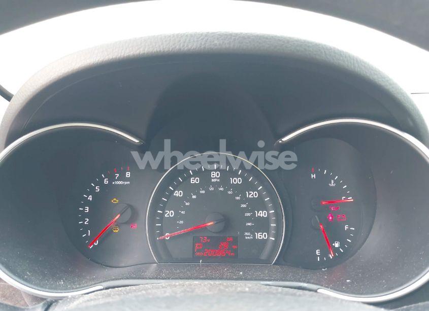 Photo 7 of 2015 Kia Sorento LX (VIN 5XYKT3A61FG661480)