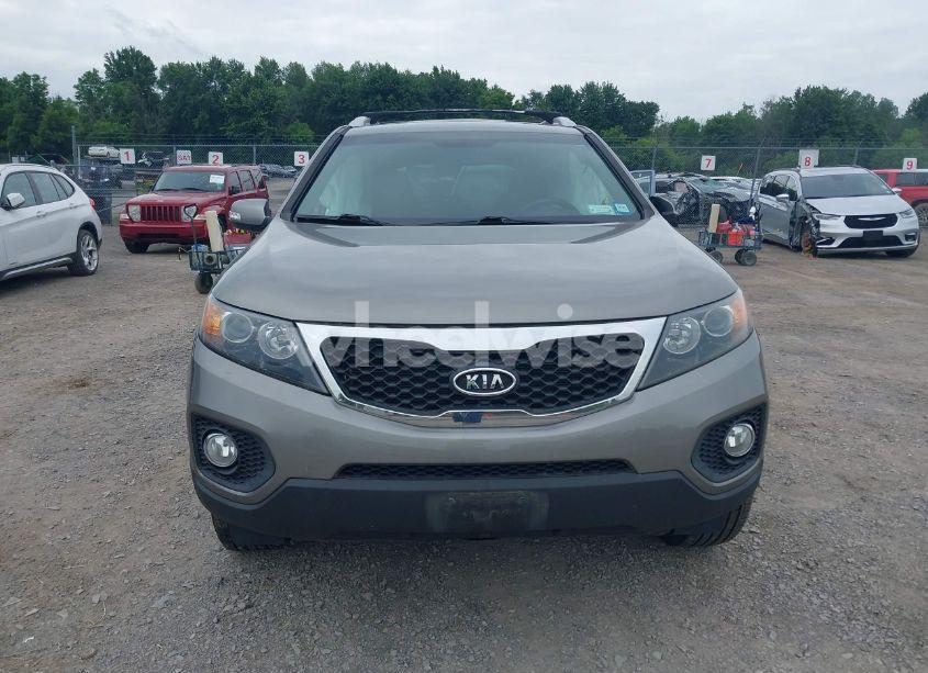 Photo 12 of 2012 Kia Sorento LX (VIN 5XYKT3A62CG267370)