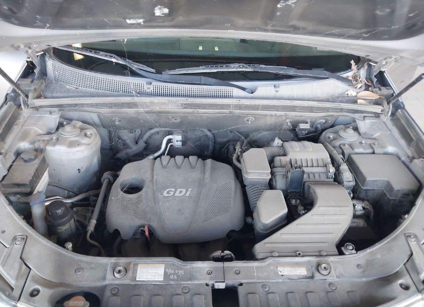 Photo 10 of 2012 Kia Sorento LX (VIN 5XYKT3A62CG283665)