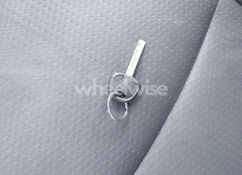 Photo 11 of 2013 Kia Sorento LX (VIN 5XYKT3A62DG339850)